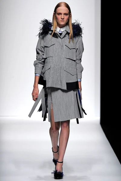 Look 2
